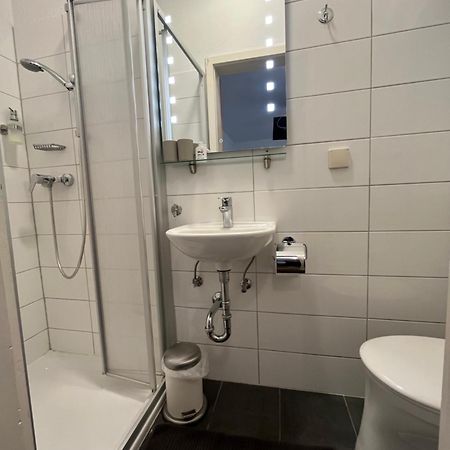 Ferienwohnung Einzimmerappartement Фрайласинг Екстериор снимка
