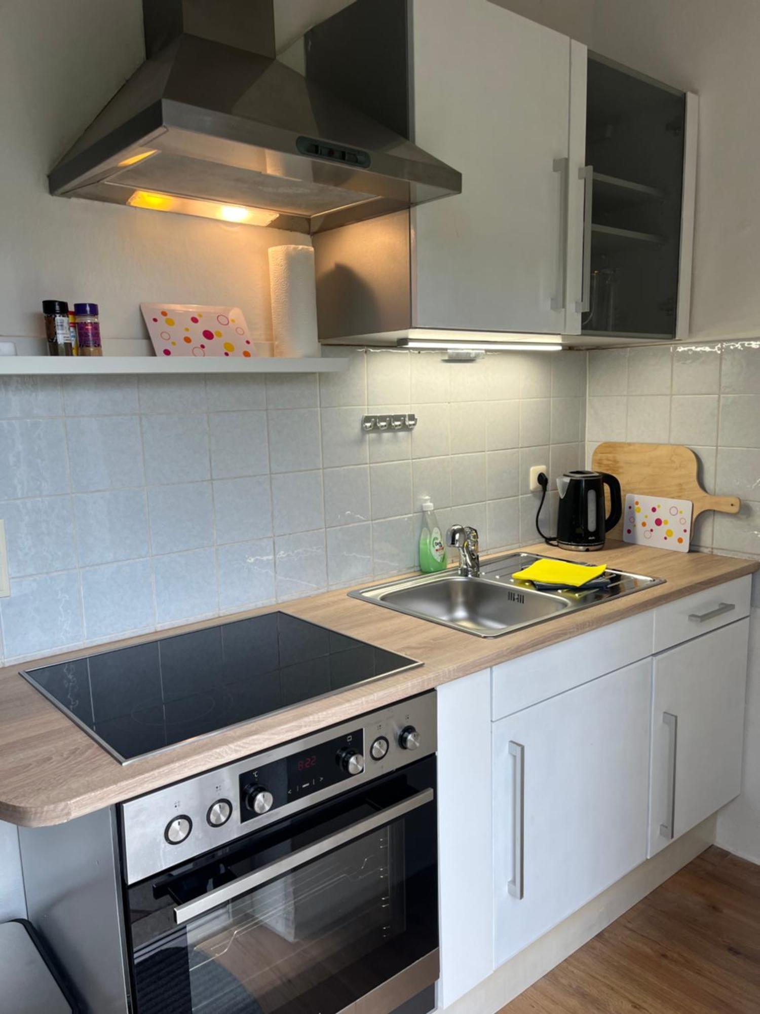 Ferienwohnung Einzimmerappartement Фрайласинг Екстериор снимка